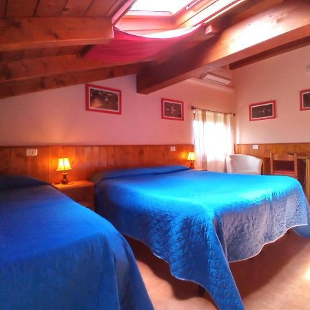 Guest House Il Nido Dello Svasso -Foresteria Lombarda- 索里科 外观 照片