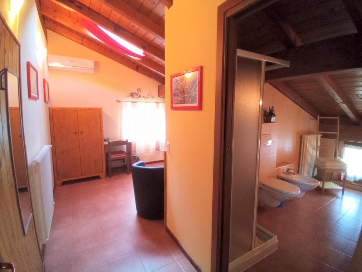 Guest House Il Nido Dello Svasso -Foresteria Lombarda- 索里科 外观 照片